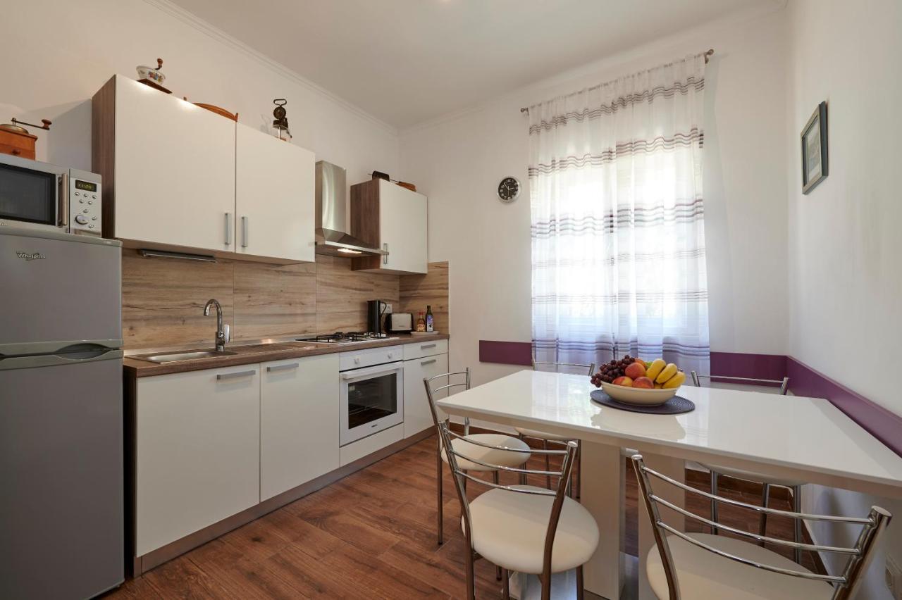 Unique House Split Villa Екстериор снимка